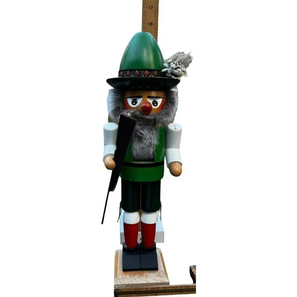 Vtg Steinbach Wooden Bavarian Huntsman Nutcracker W/Green  display picture 1